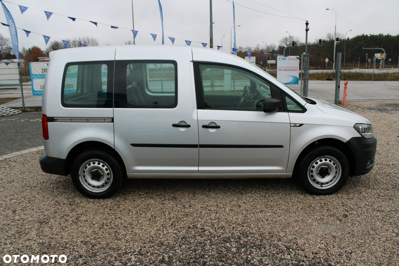 Volkswagen Caddy - 5