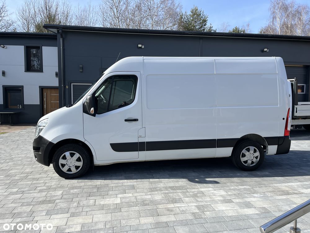 Nissan NV400 - 3