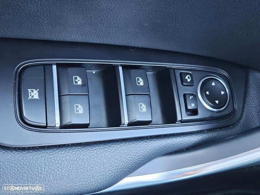 Kia Ceed 1.6 CRDi GT Line+SRF - 9