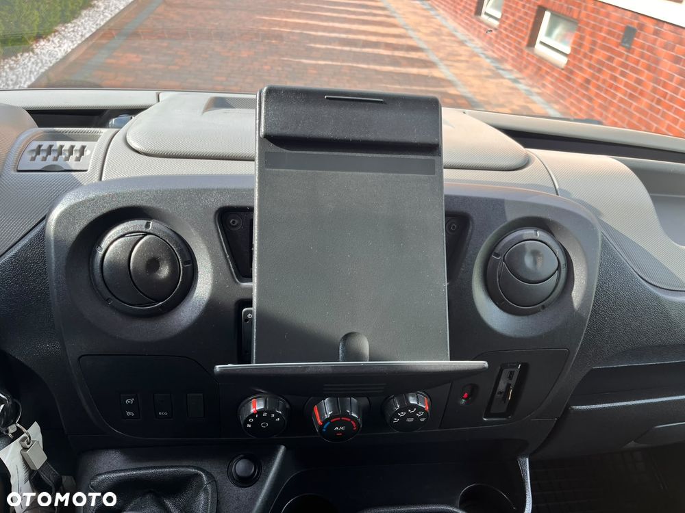 Renault Master - 36