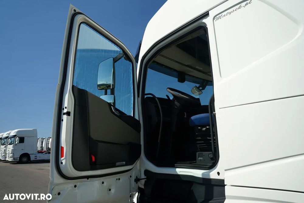 Volvo FH 460 / I-SHIFT / EURO 6 / - 21
