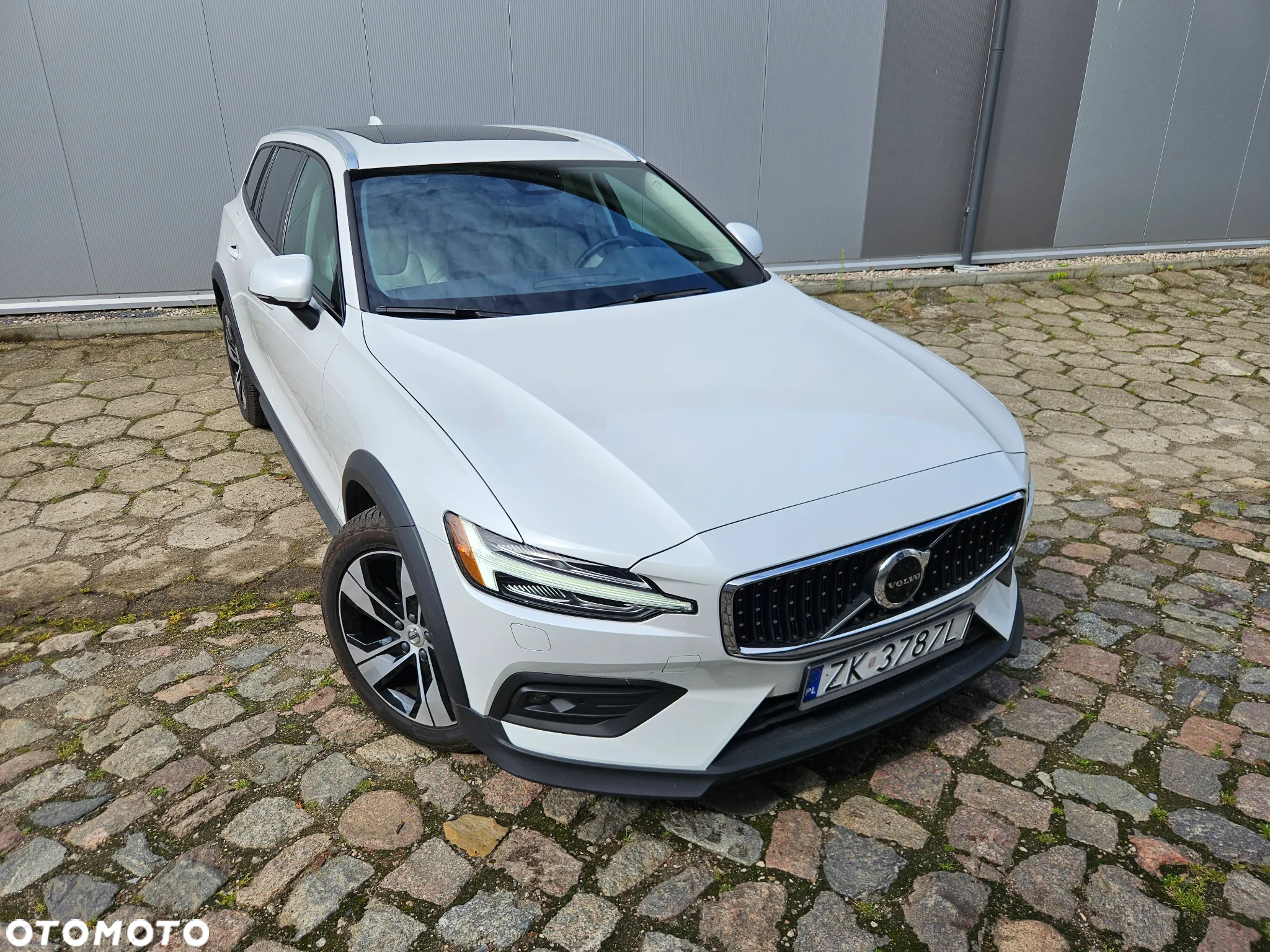 Volvo V60 B5 B AWD Geartronic Momentum - 3