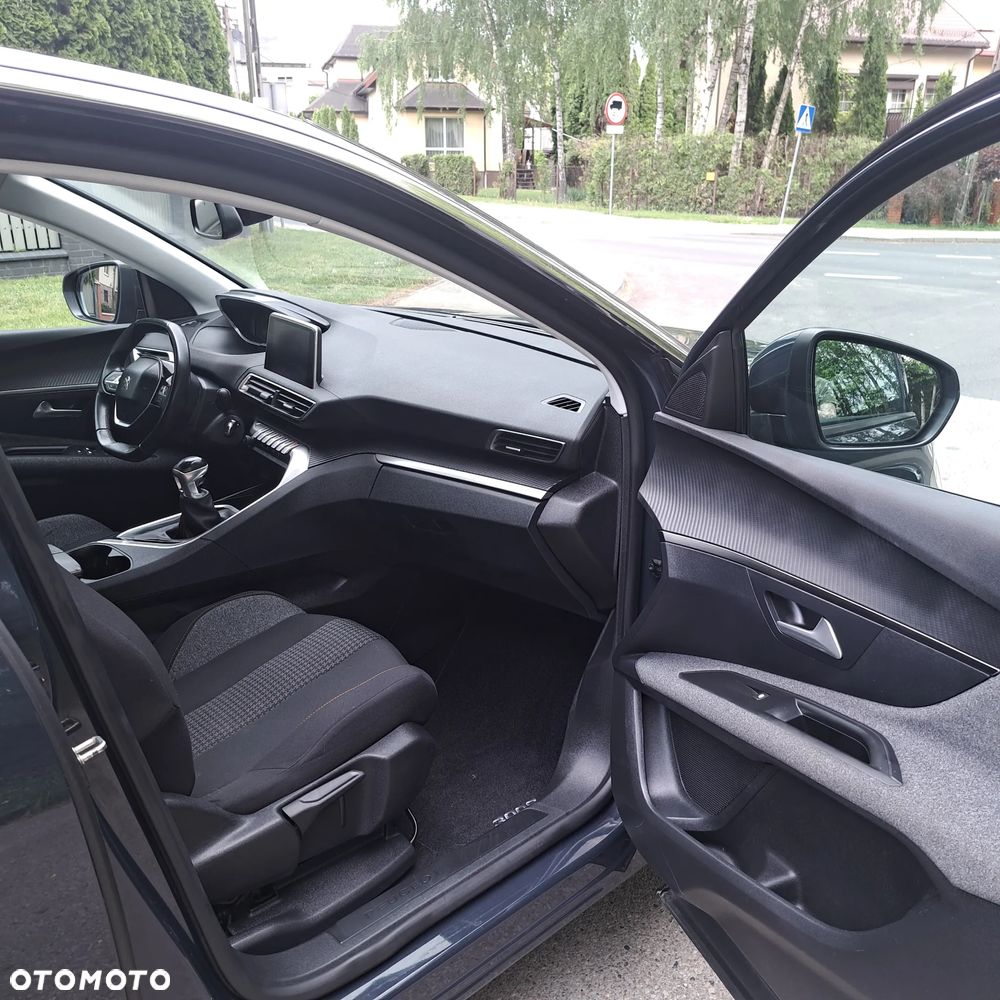 Peugeot 3008 1.2 PureTech Active S&S - 6