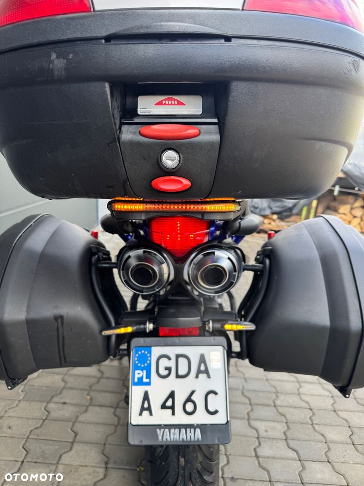 Yamaha FZ6 - 12