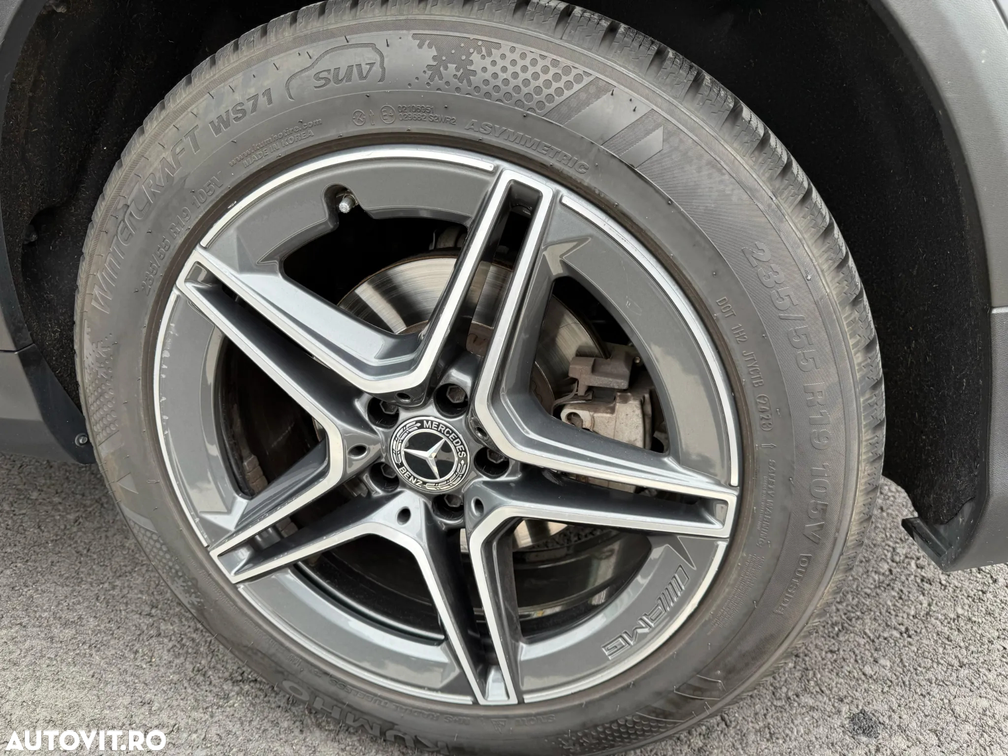 Mercedes-Benz GLC 200 4Matic 9G-TRONIC AMG Line - 20
