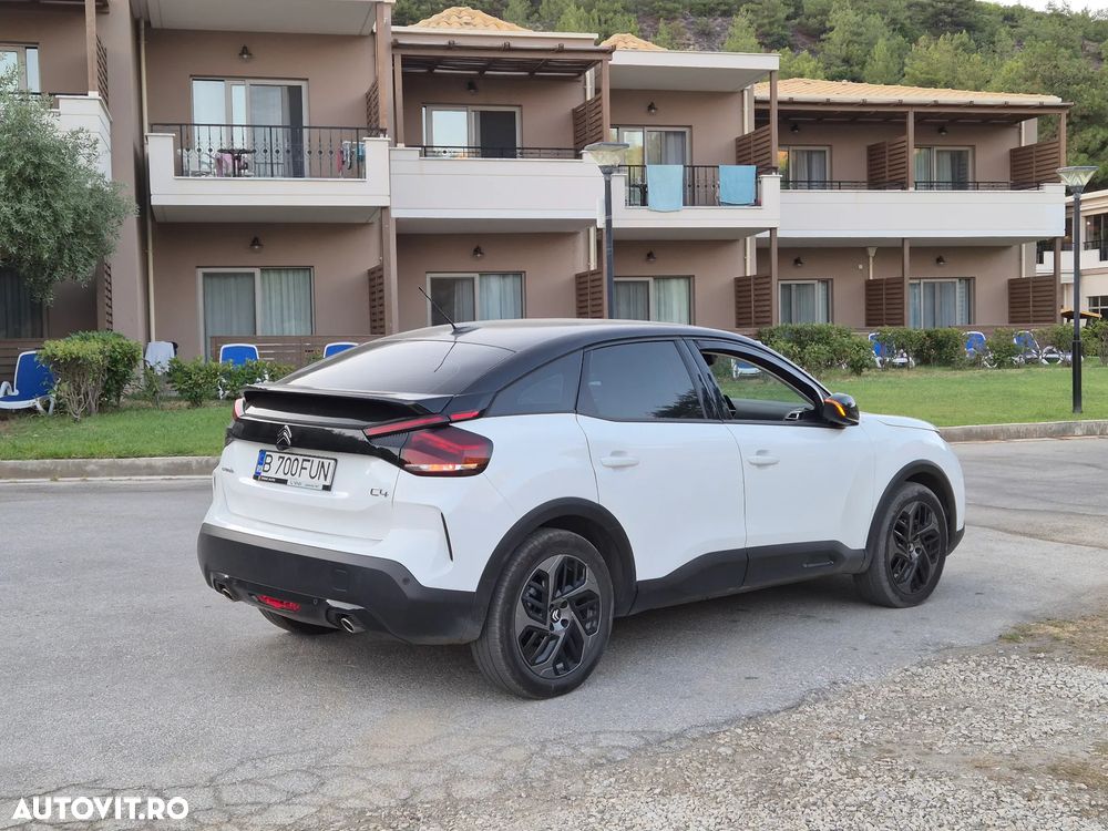 Citroën C4 PureTech 130 Stop&Start EAT8 SHINE - 3