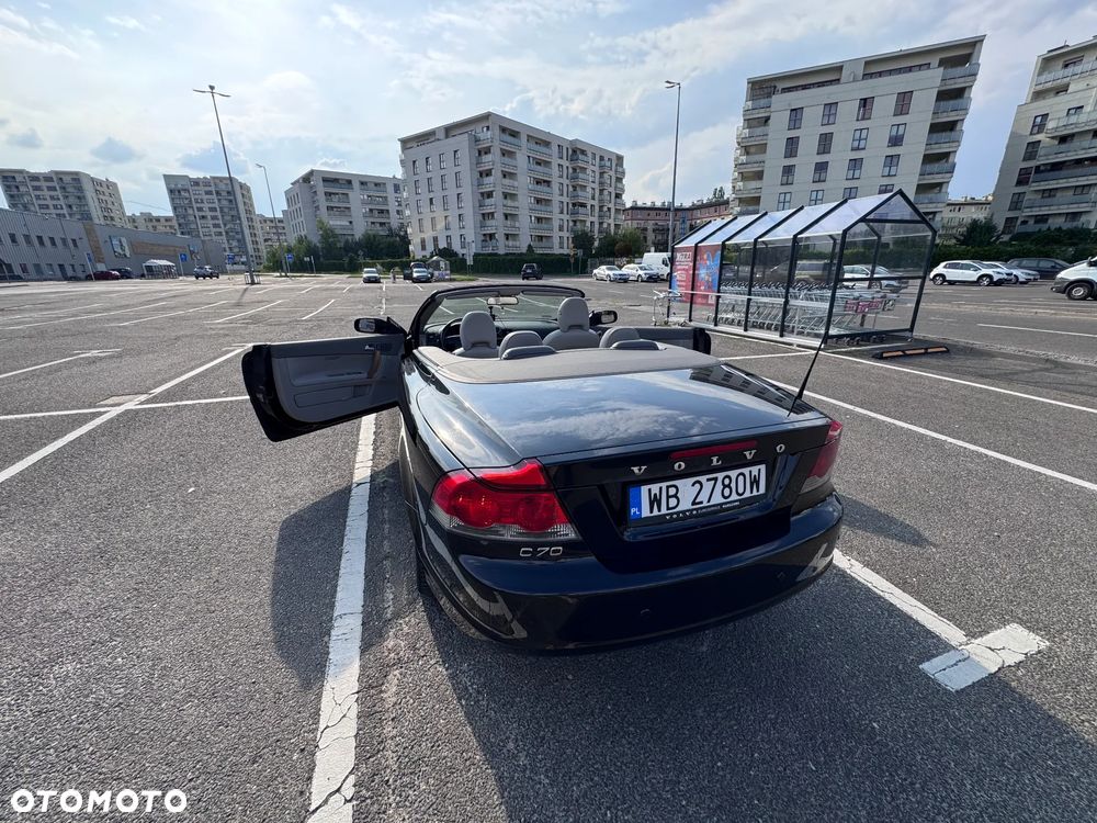 Volvo C70 2.0D Momentum - 18