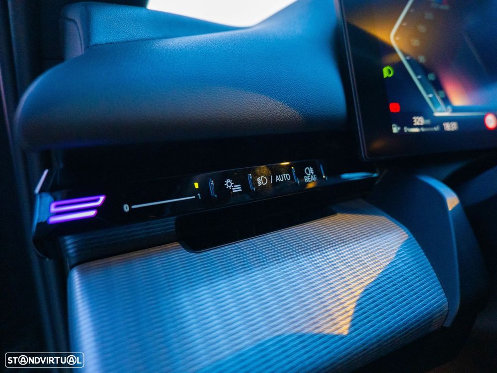 BMW 520 d Pack Desportivo M - 16