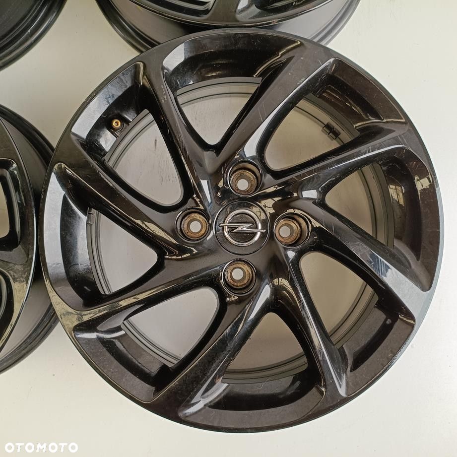Alufelgi 4x108 16 Opel Corsa F 9832274880 4szt (F9470) - 3