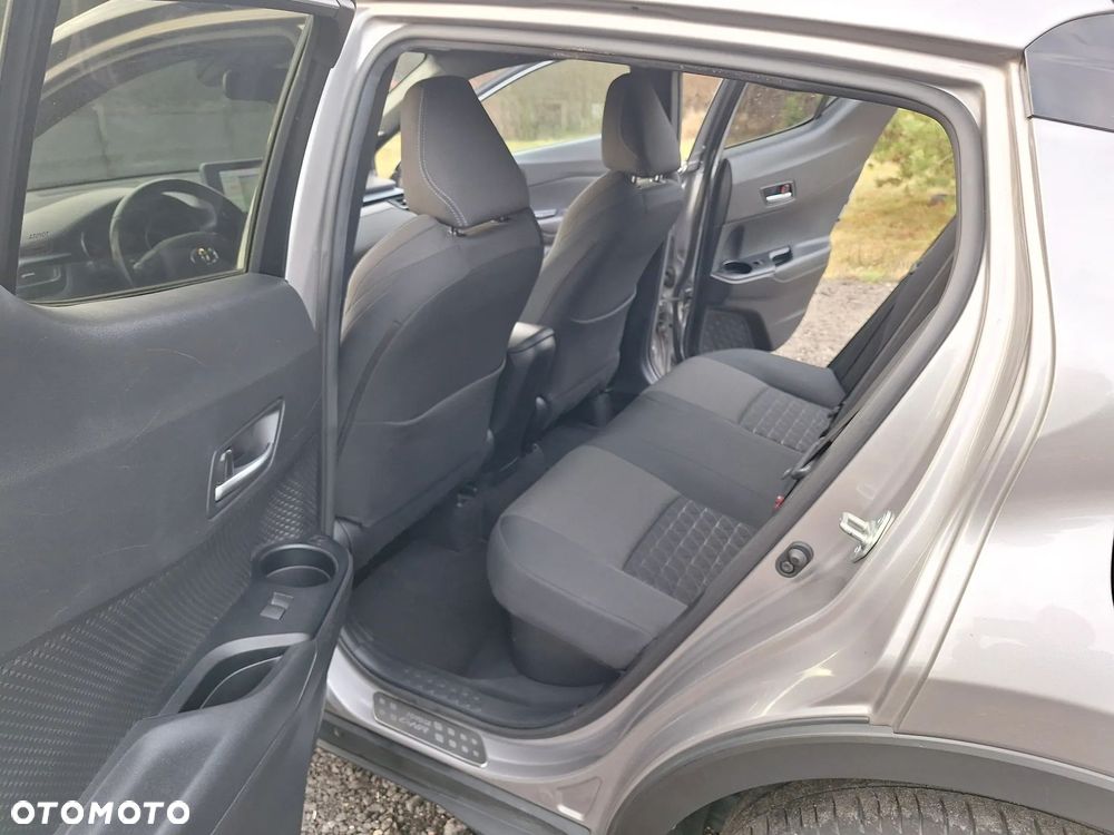 Toyota C-HR 1.8 Hybrid Prestige - 19
