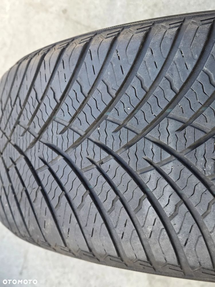Opona Opony Całoroczna Zeetex ZT8000 4S 235/60R18 107 H - 19
