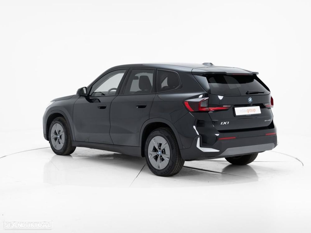 BMW iX1 eDrive20 - 4