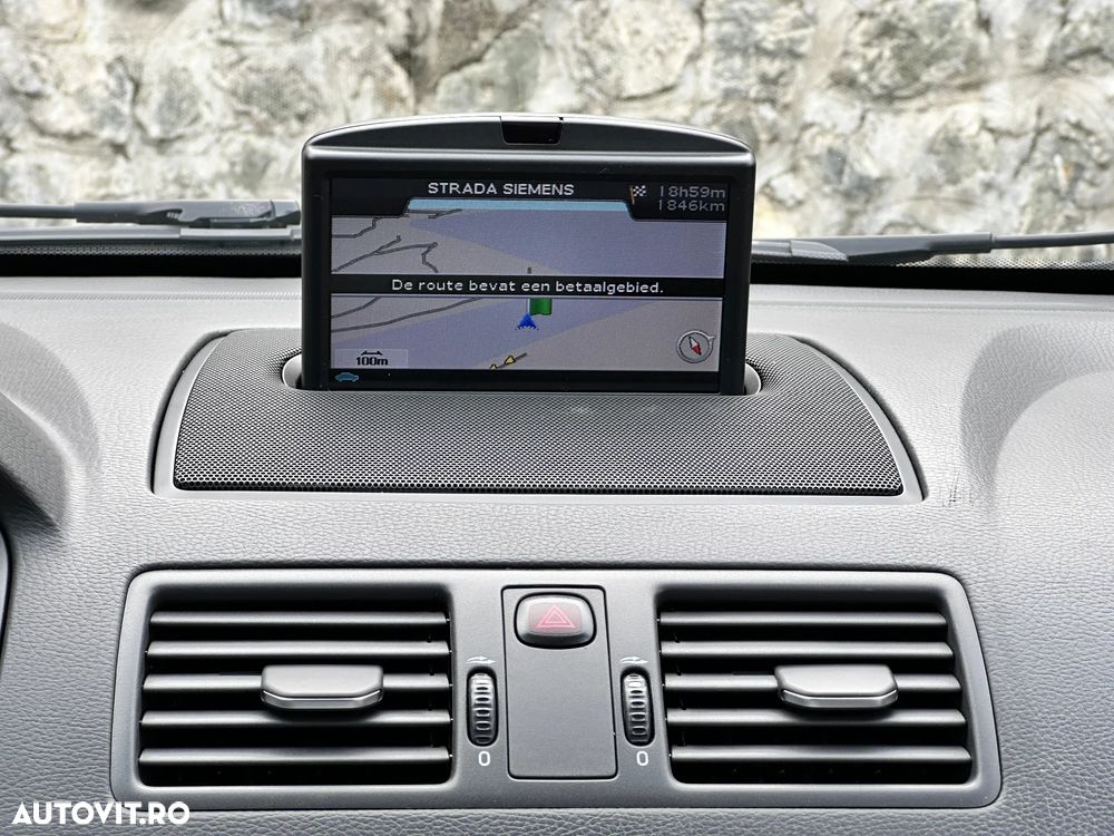 Volvo XC 90 D5 AWD Geartonic RDesign - 23