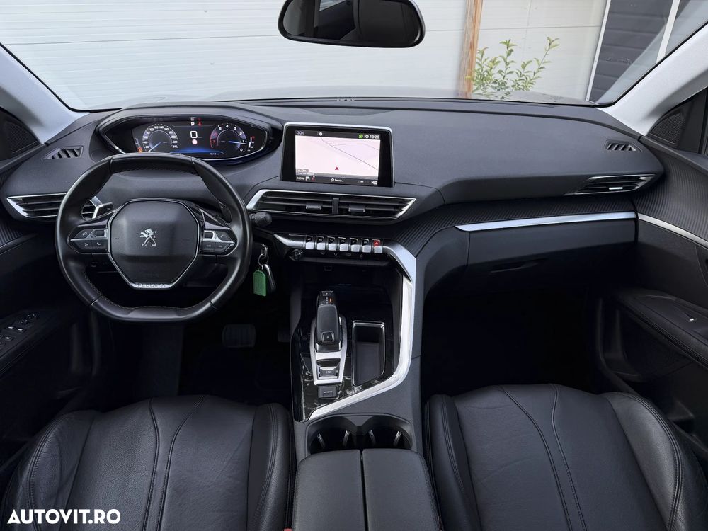 Peugeot 3008 PureTech 130 Stop & Start GPF EAT8 Active Business-Paket - 13