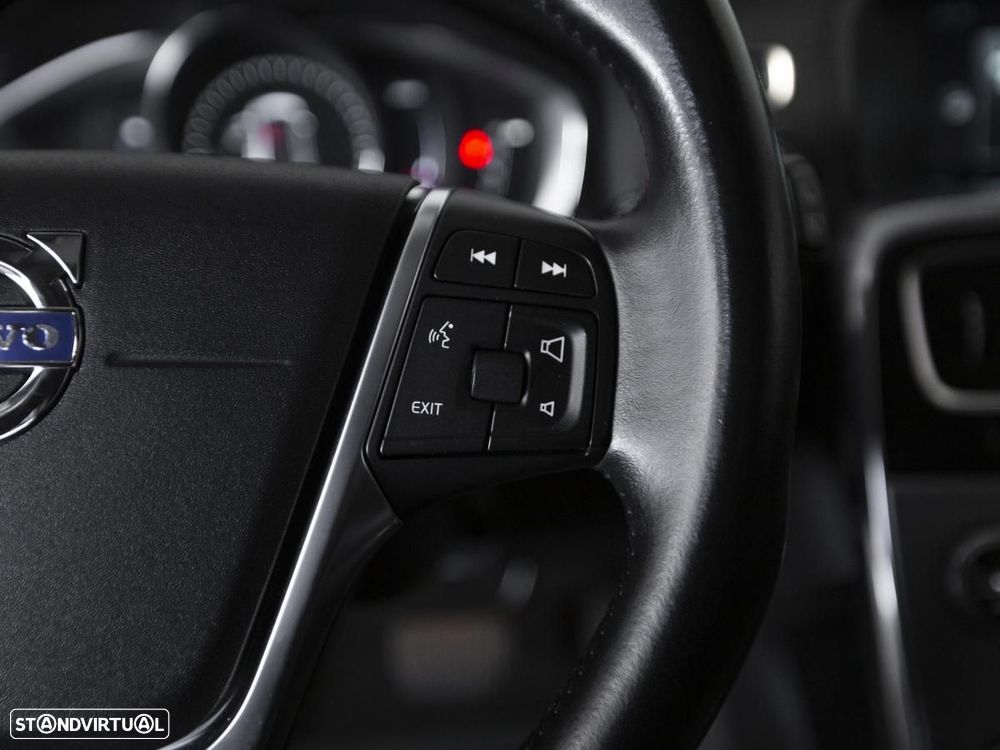 Volvo V60 - 16
