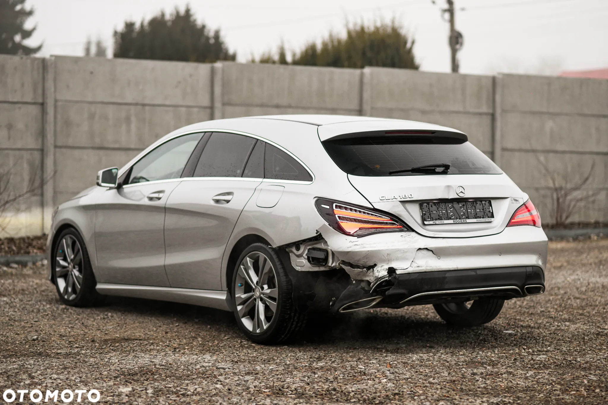 Mercedes-Benz CLA Shooting Brake 180 7G-DCT - 14