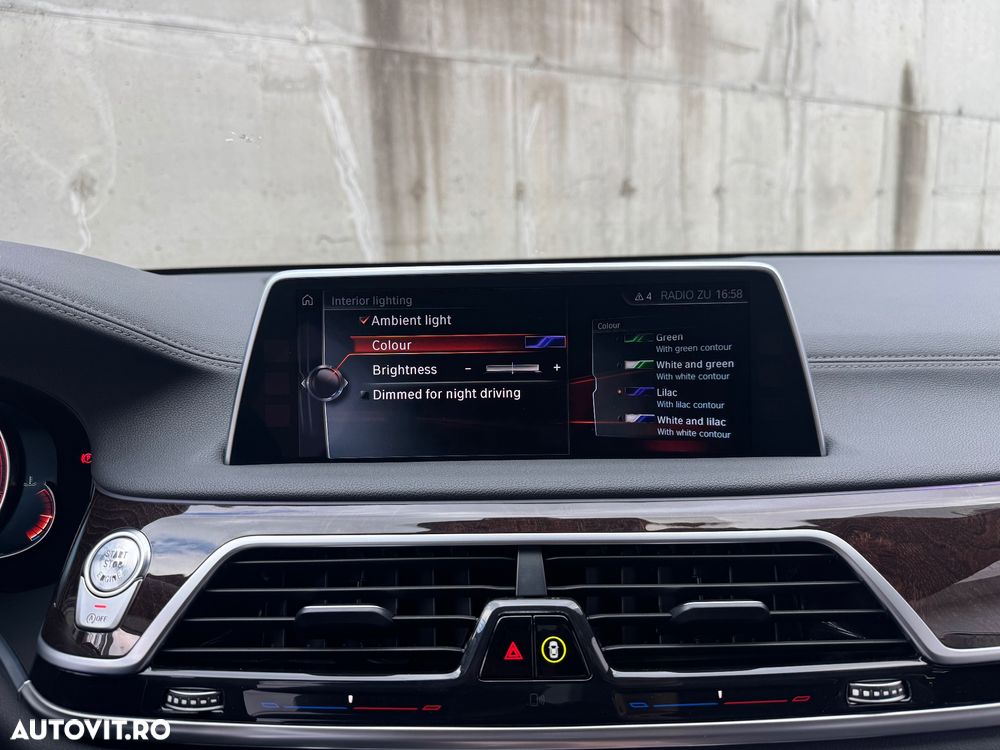 BMW Seria 7 730d xDrive - 28