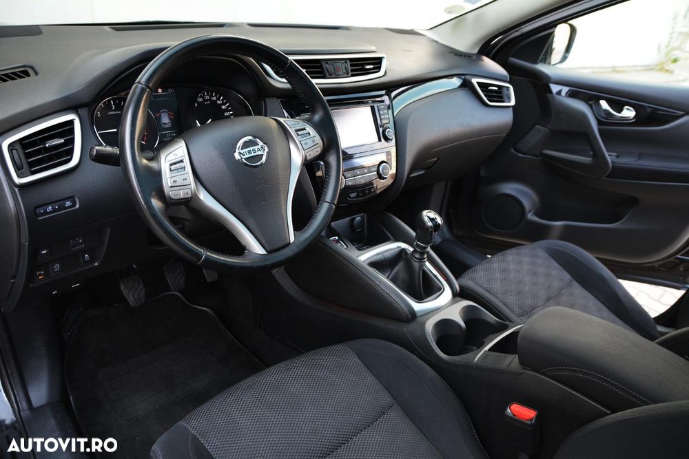 Nissan Qashqai 1.5 DCI TEKNA - 11