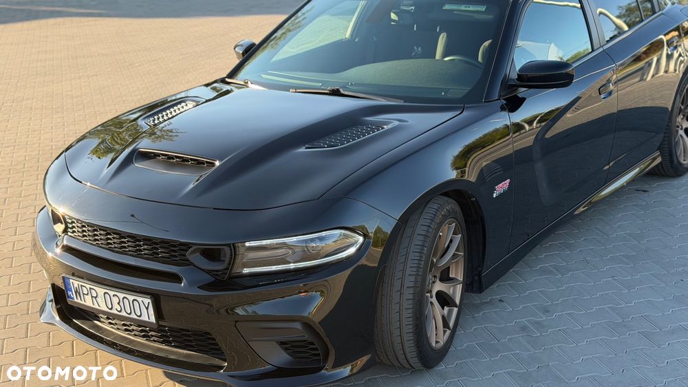 Dodge Charger 6.4 Scat Pack - 27