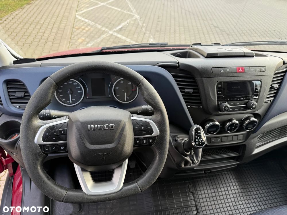 Iveco 50/35C18 - 9