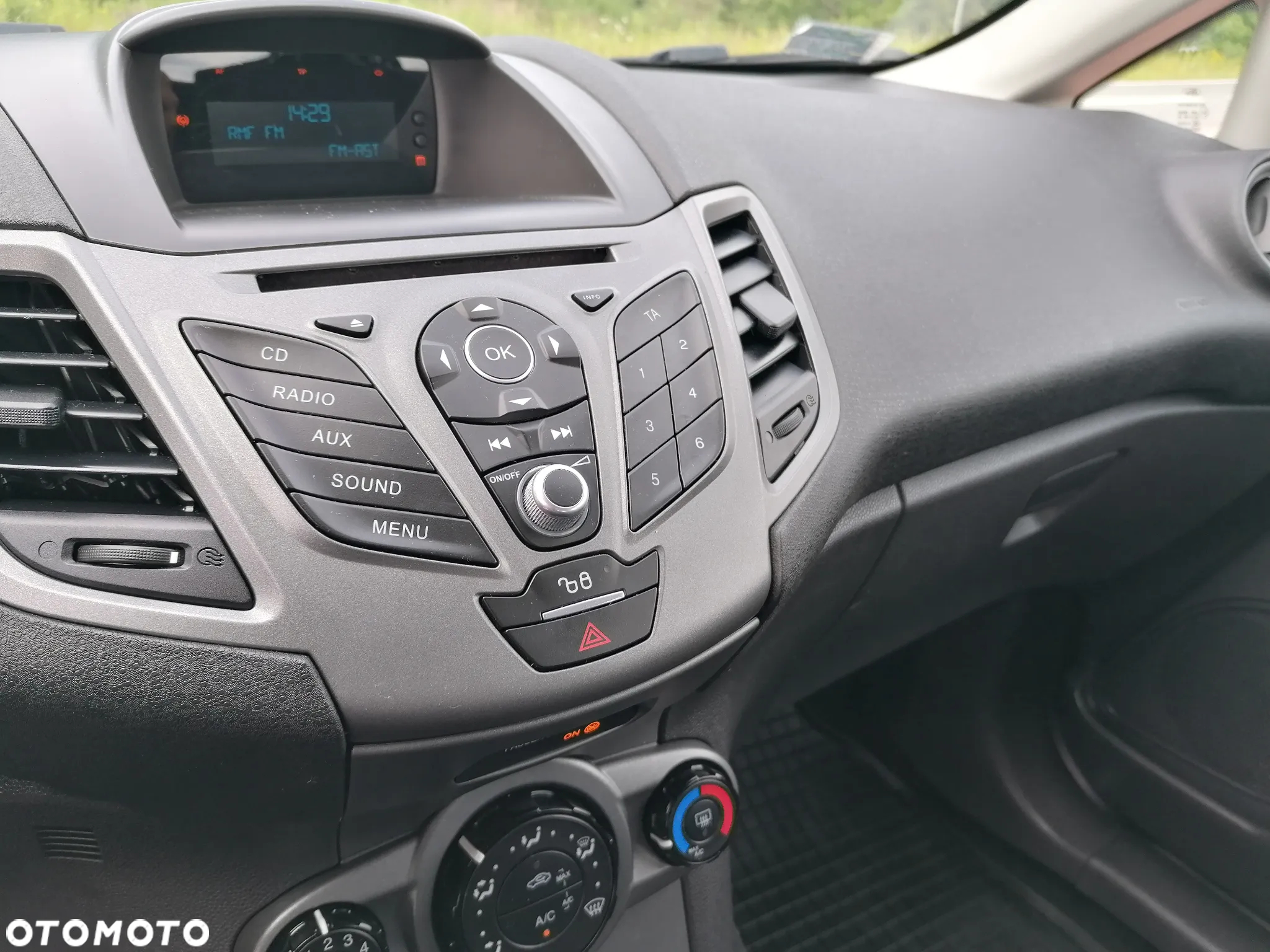 Ford Fiesta 1.25 Trend - 24