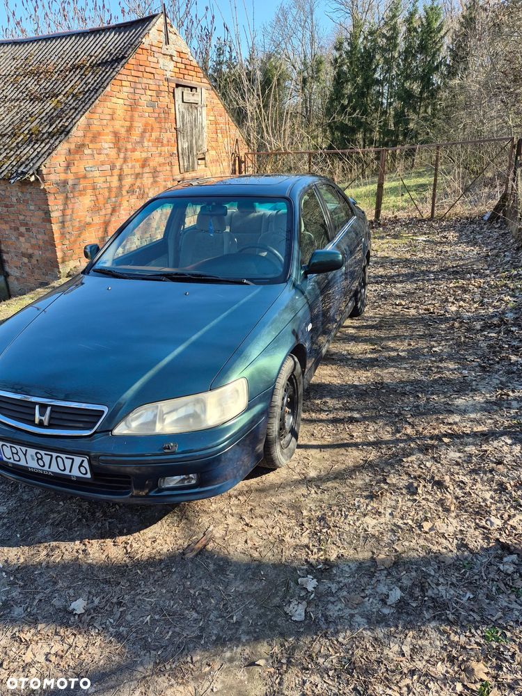Honda Accord 1.8i LS - 15