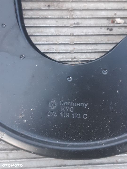 Obudowa dolna rozrządu vw t4 2.5 tdi 2.4 D - 3