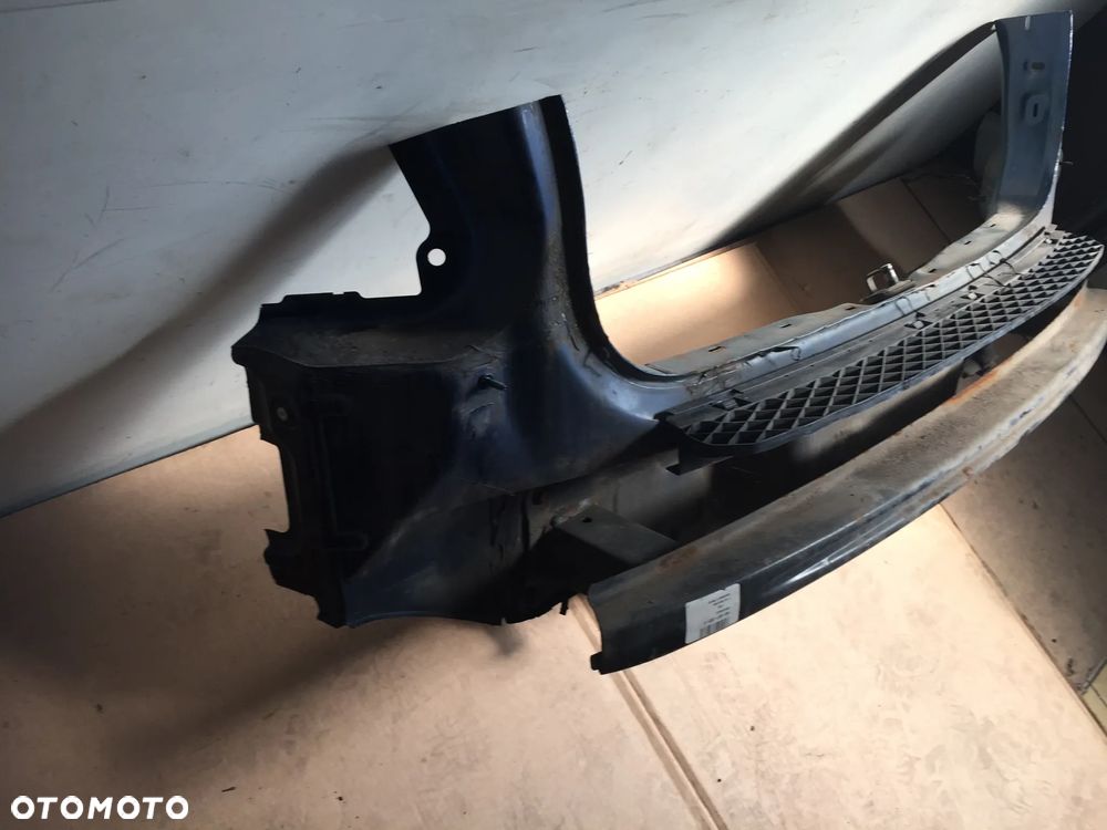 VW GOLF V KOMBI 09R PAS TYŁ + BELKA TYŁ - 2