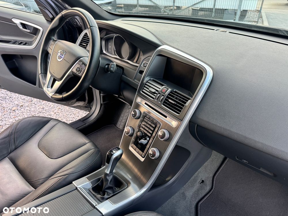 Volvo XC 60 D4 Summum - 29