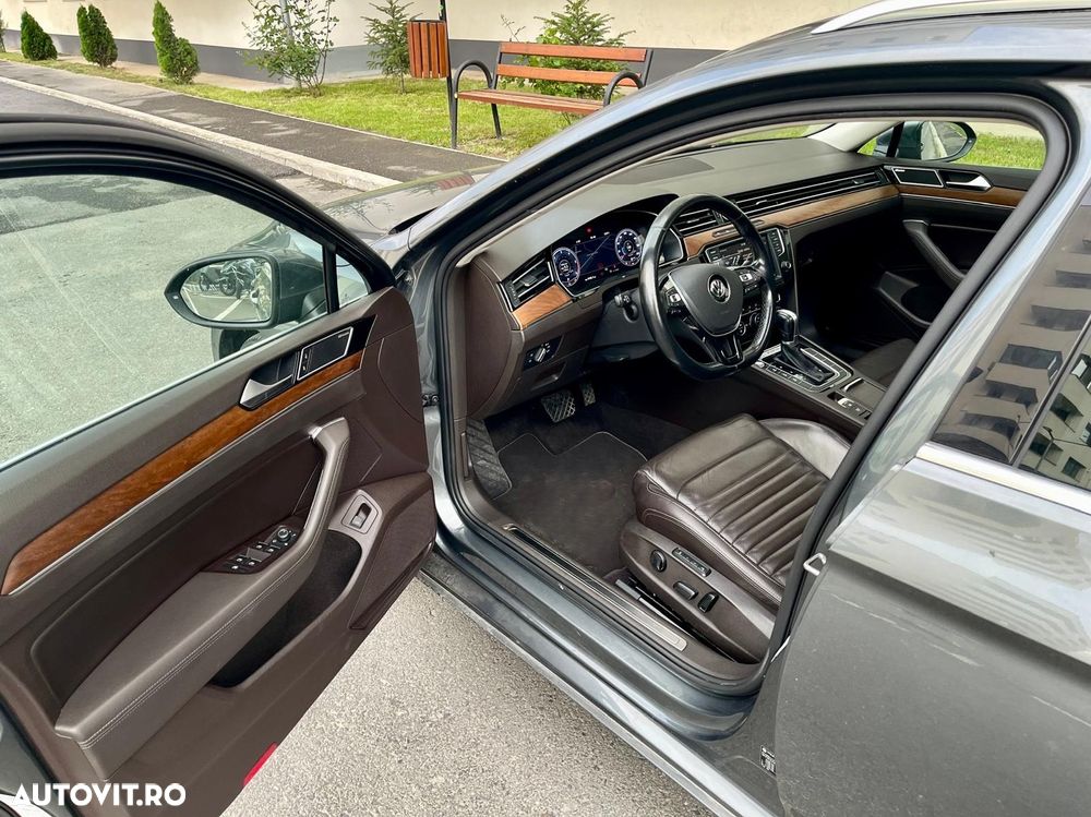 Volkswagen Passat 2.0 TDI DSG 4Motion Highline - 5