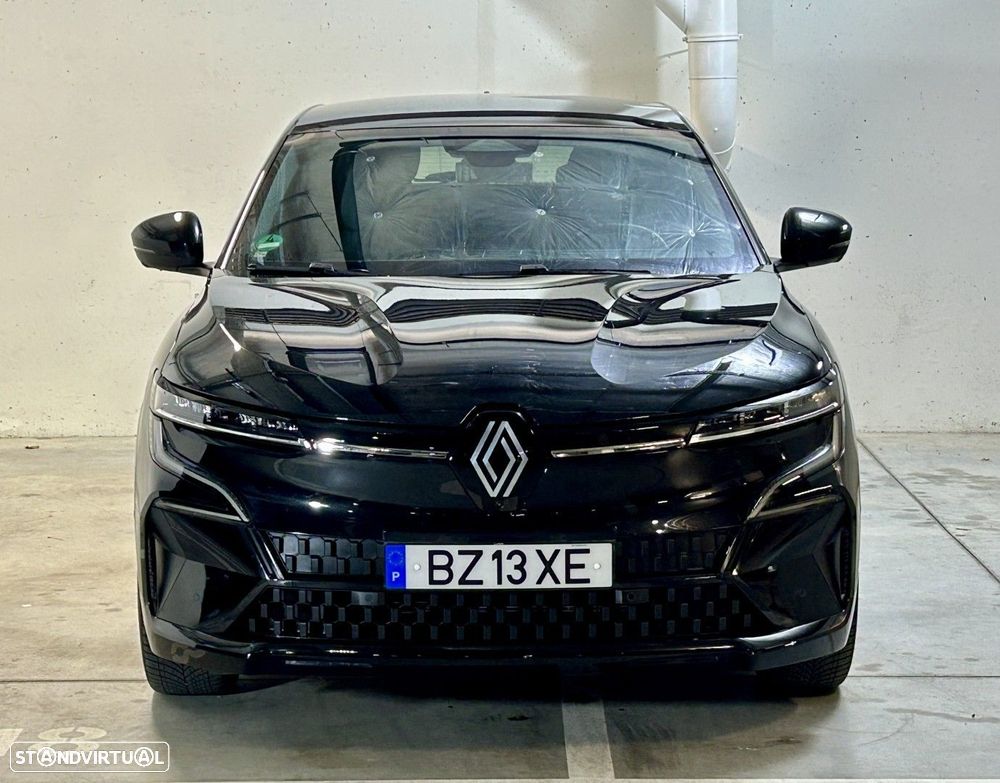 Renault Mégane E-Tech - 2