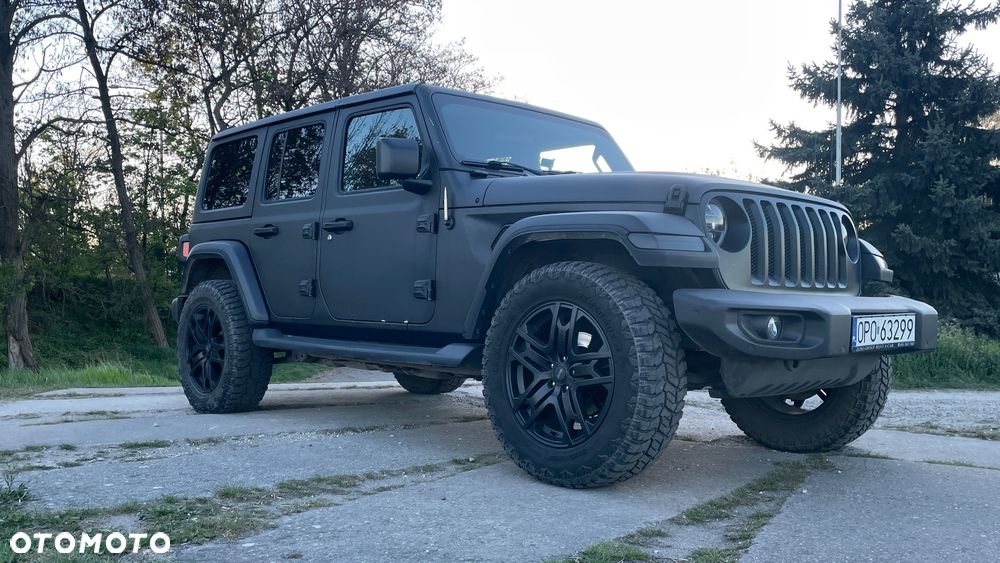 Jeep Wrangler - 5