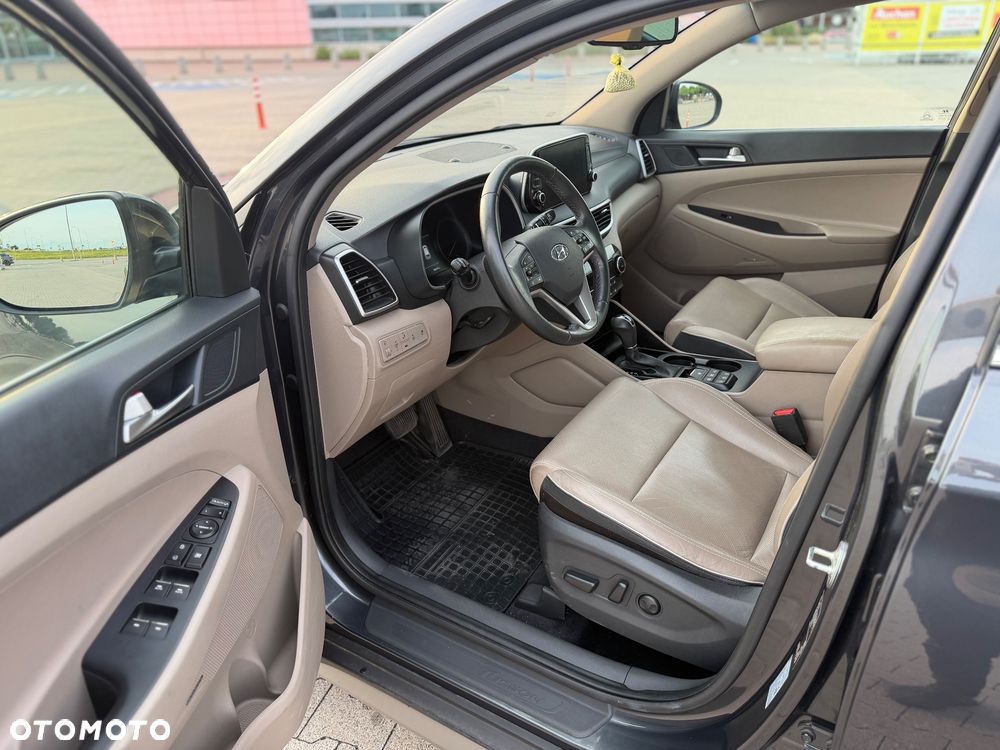 Hyundai Tucson 1.6 Turbo 4WD DCT Premium - 11