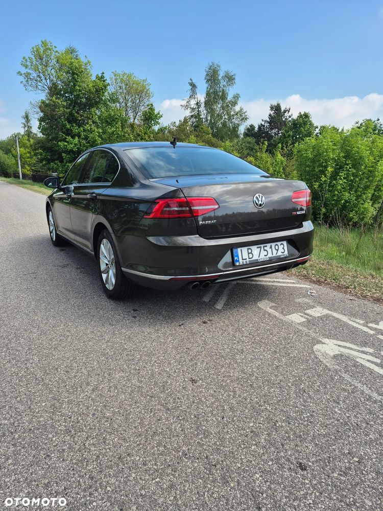 Volkswagen Passat 1.8 TSI BMT Highline DSG - 4