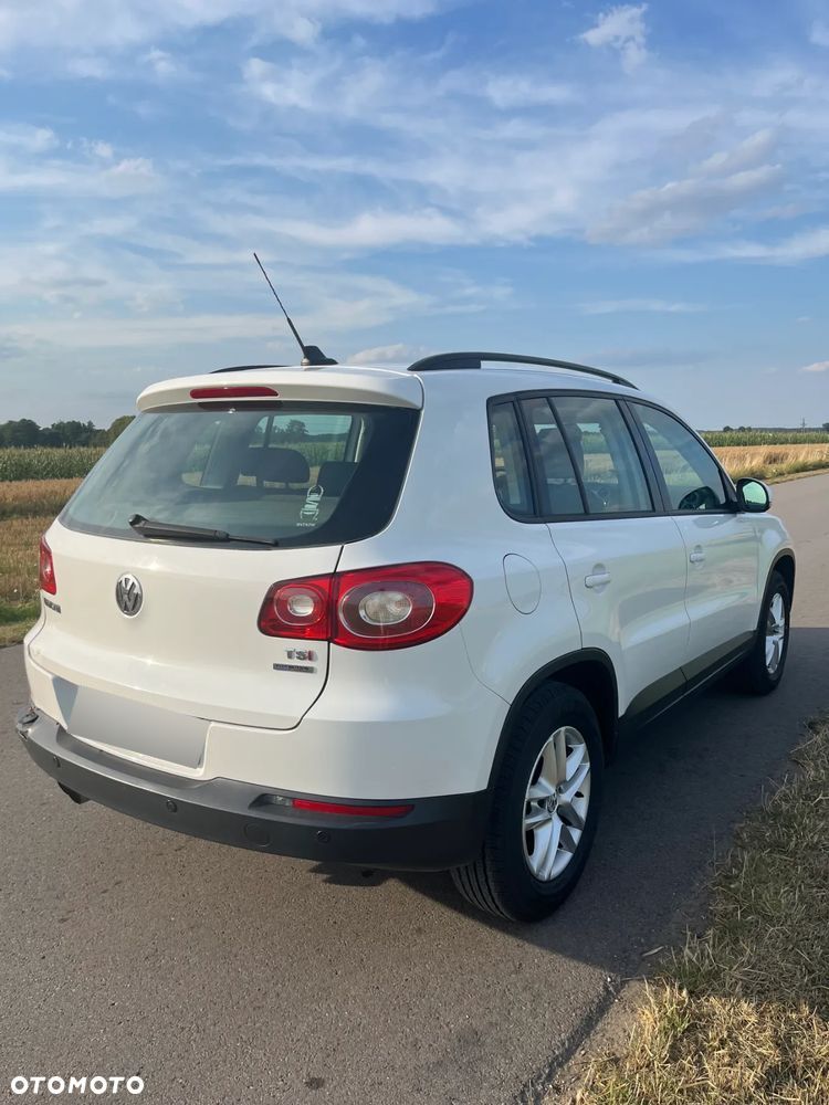 Volkswagen Tiguan - 6