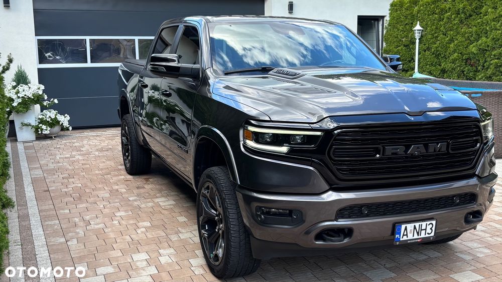 RAM 1500 5.7 eTorque Crew Cab Shortbed Limited Black - 9