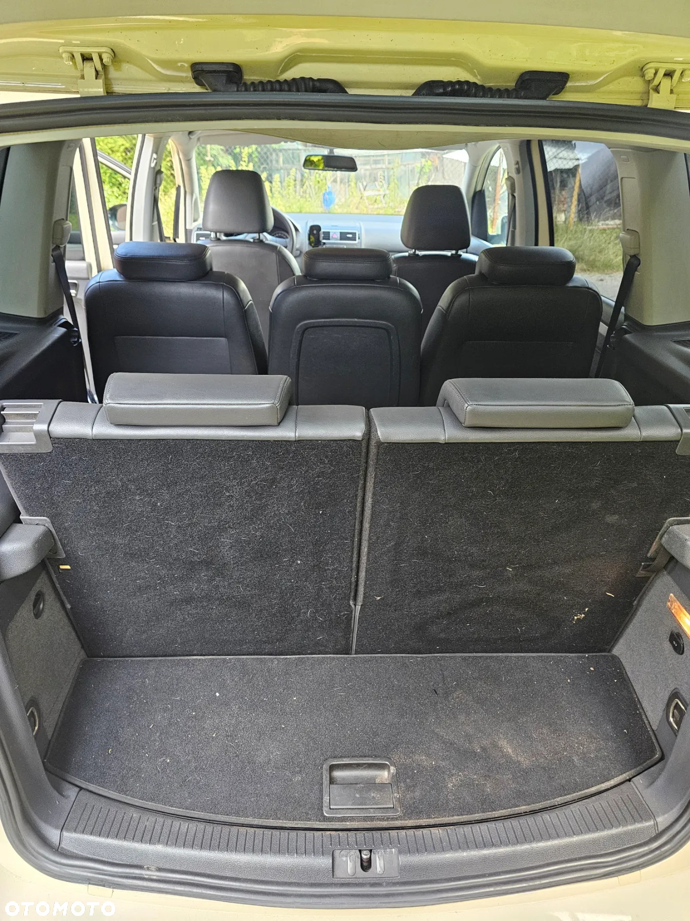 Volkswagen Touran 1.6 TDI DPF Comfortline DSG - 10