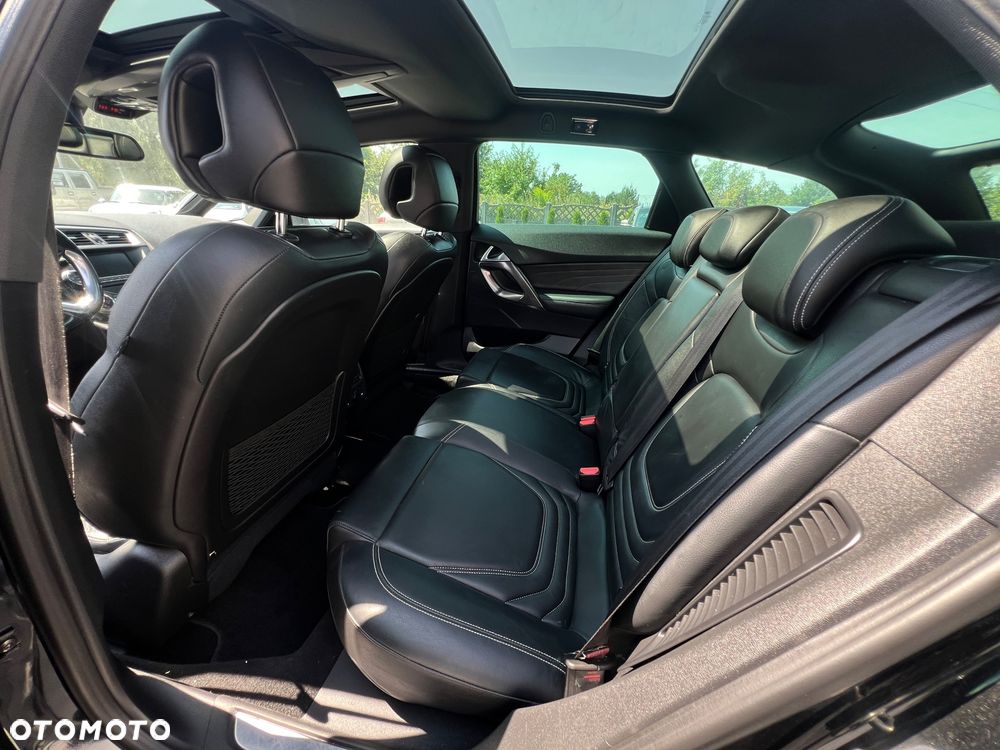 Citroën DS5 Hybrid4 EGS6 SportChic - 22
