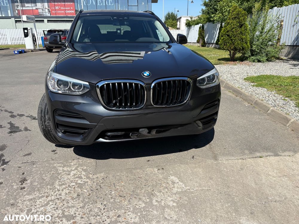 BMW X3 xDrive20d AT xLine - 9