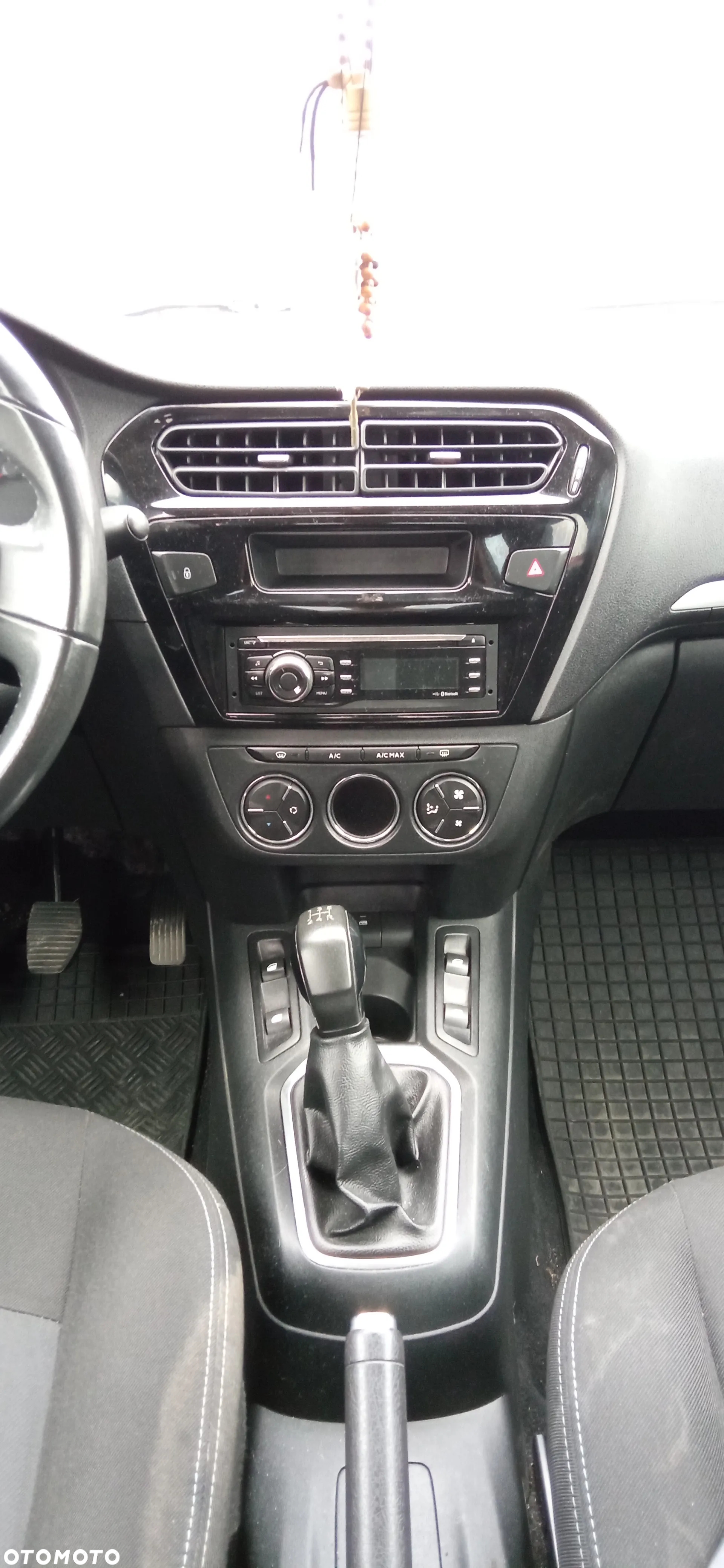 Peugeot 301 1.6 HDi Allure - 17