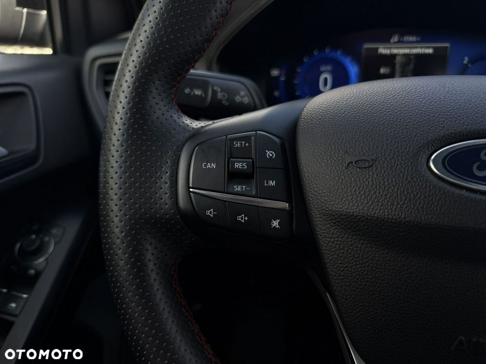 Ford Focus 1.5 EcoBlue STart-Stopp-System ST-LINE X - 17