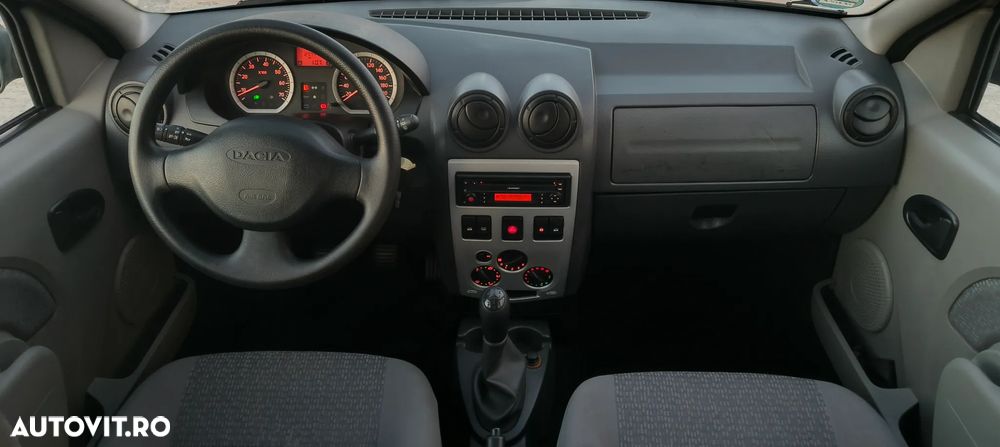 Dacia Logan MCV 1.6 16V Laureate - 8