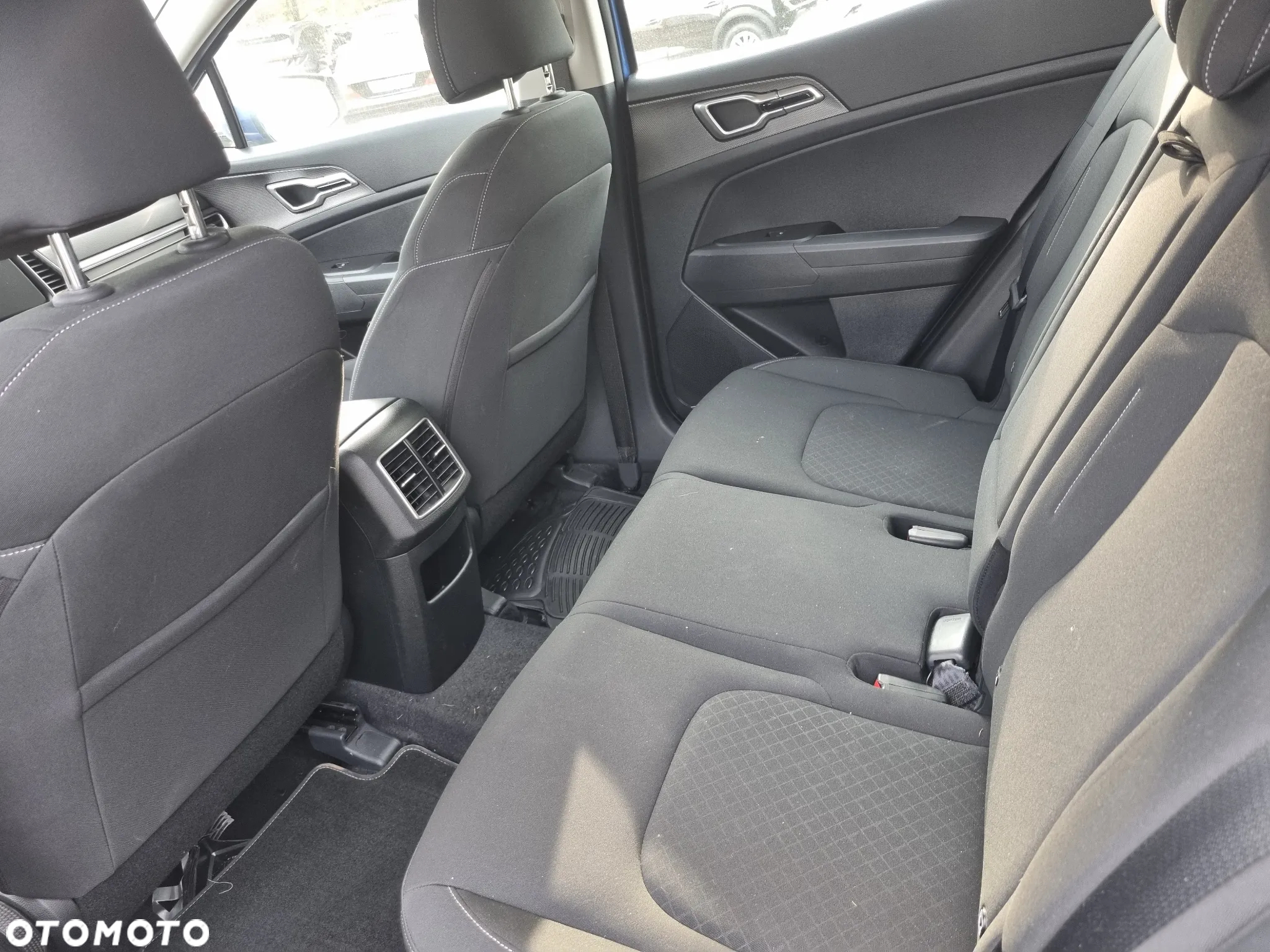 Kia Sportage 1.6 T-GDI Business Line 2WD - 17
