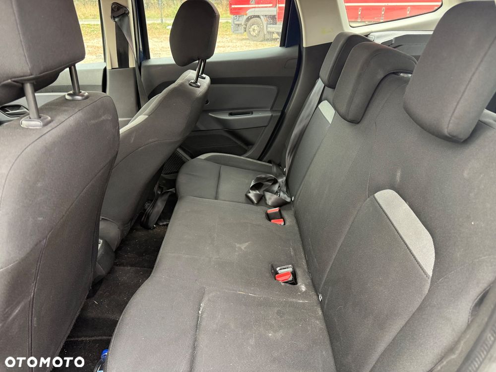 Dacia Duster 1.2 TCe Celebration - 13