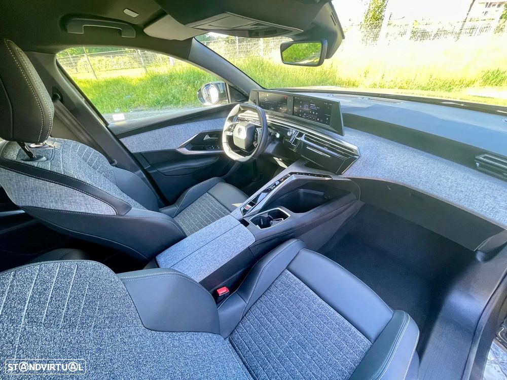 Peugeot 3008 Hybrid 145 e-DSC6 Allure - 18