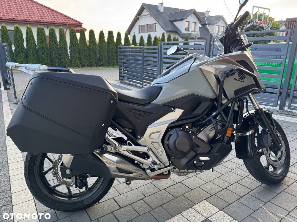 Honda NC - 8