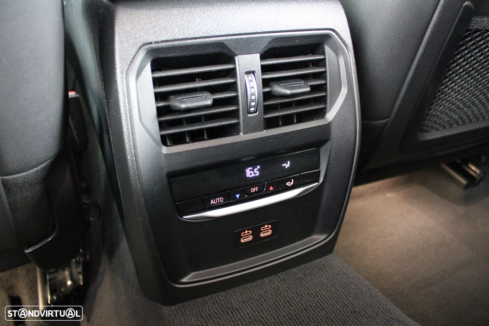 BMW 320 d Touring Pack M Auto - 27