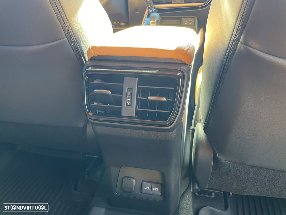 Lexus NX 450h+ - 33