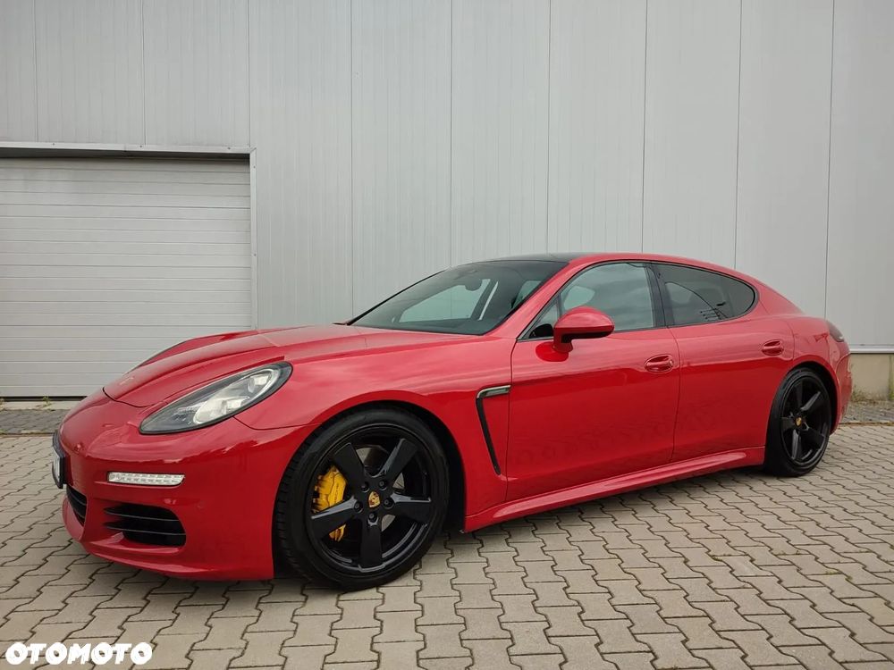 Porsche Panamera 4S - 3