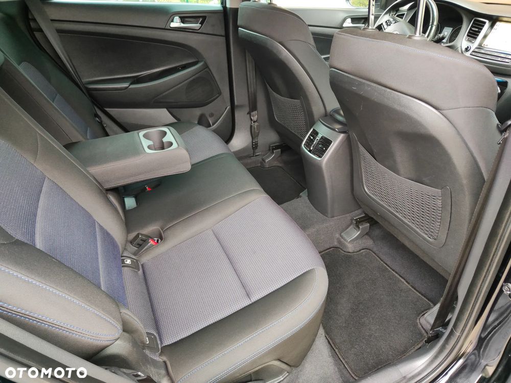 Hyundai Tucson blue 1.7 CRDi 2WD Passion Plus - 9